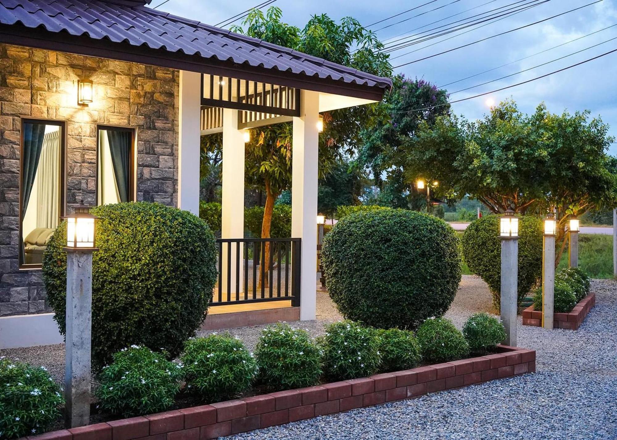 Sanaepatan Home Resort - เสน่ห์ป่าตาล โฮม รีสอร์ต Ban Buak Khang 外观 照片